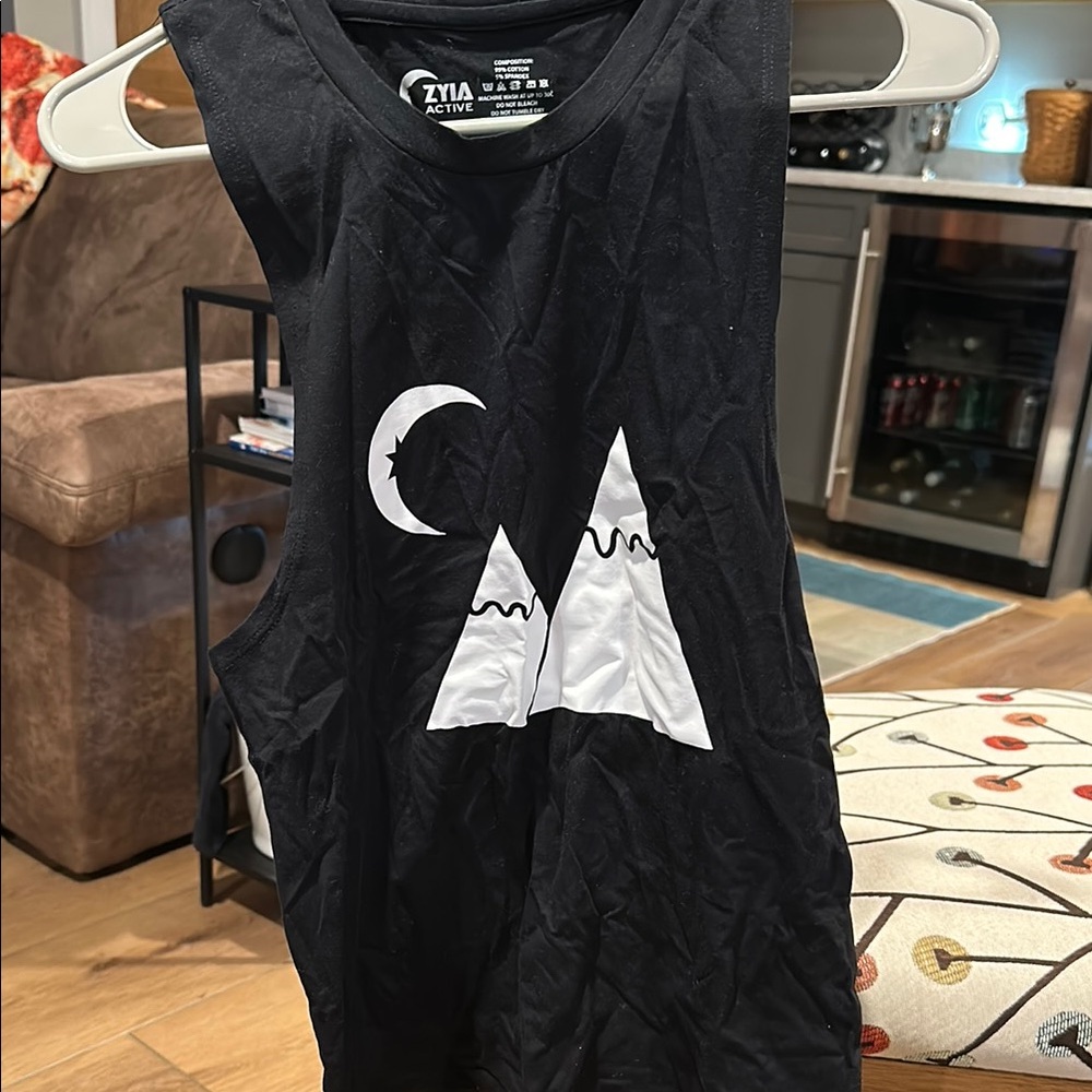 Zyia Active Black Tank Top with Mountain Design